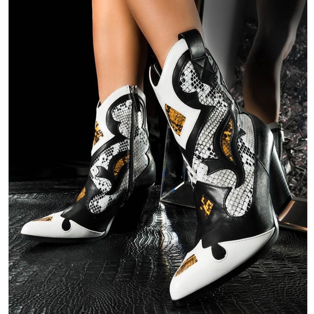 Snake Print Cowboy 🤠 Boot